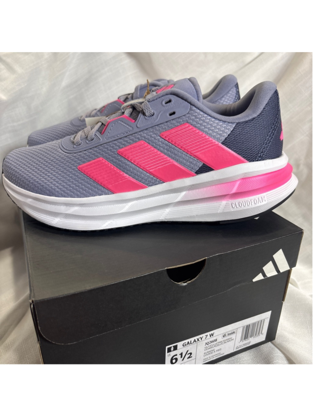 NEW IN BOX Adidas Galaxy 7 W Running Course A Pied sz 6.5 - Picture 4 of 9